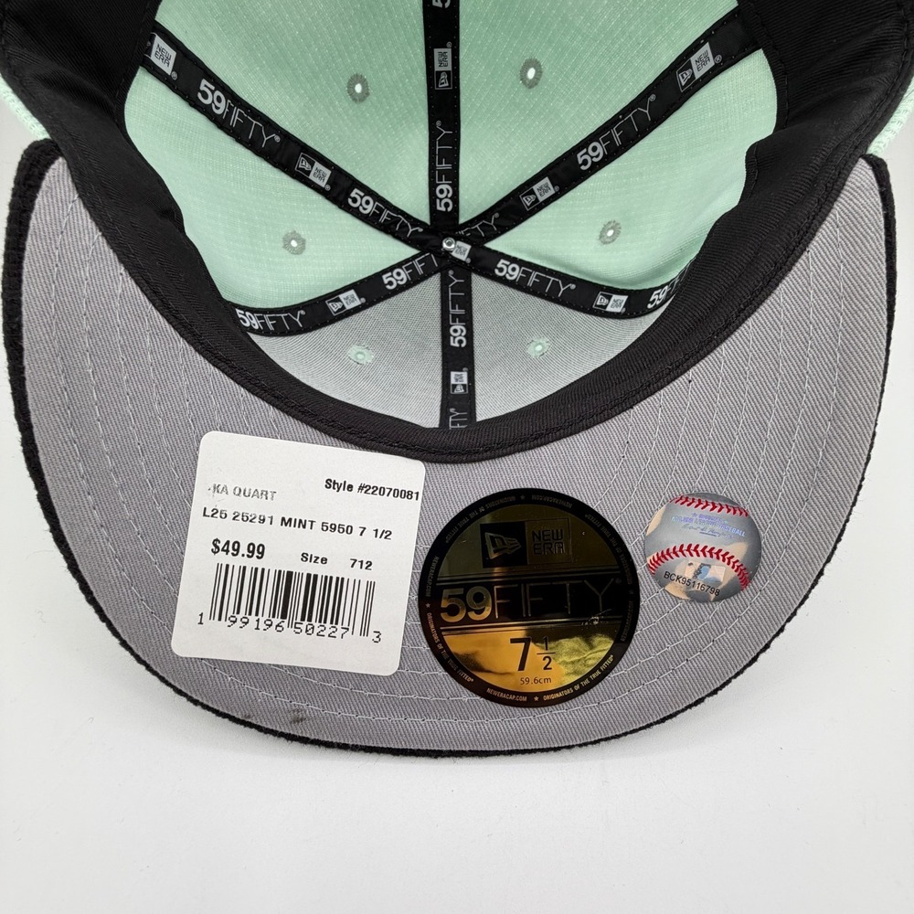 Chicago Cubs Thermal Knit Hat New Era 59Fifty Mint Green Black Fitted 7 1/2 NEW - Picture 11 of 12